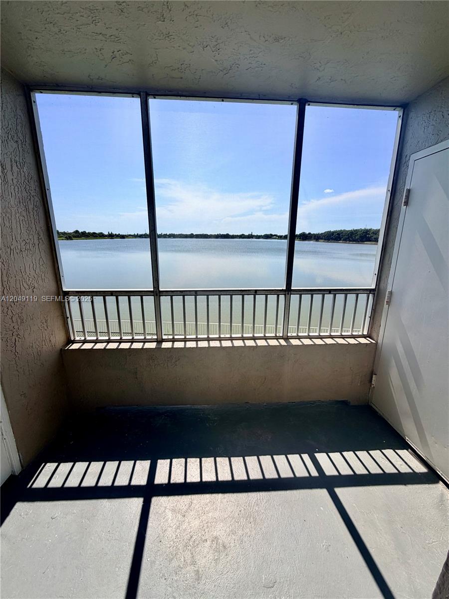A12049119 Property Photo 48