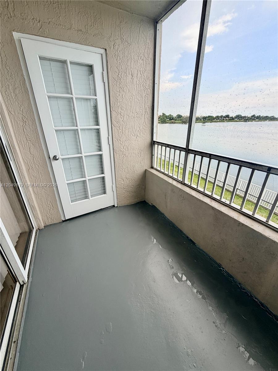 A12049119 Property Photo 50