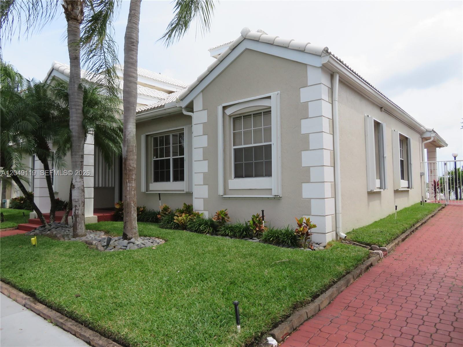 A12049119 Property Photo 57