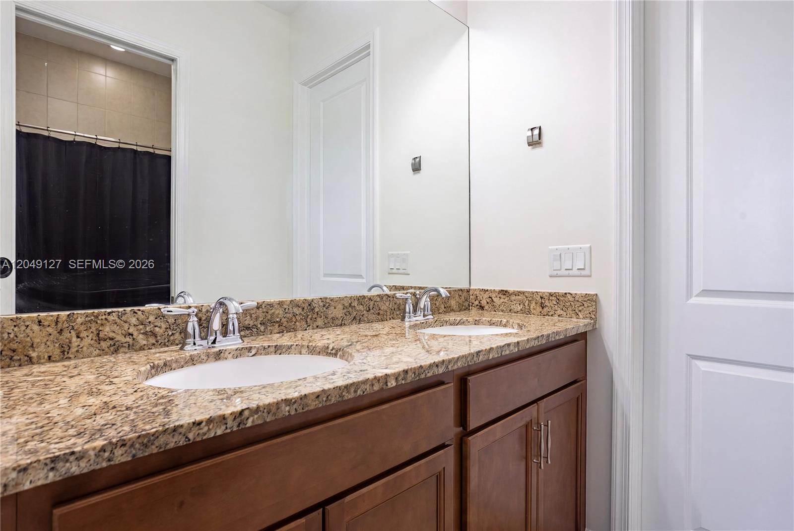 5850 Whippoorwill Circle Property Photo 35