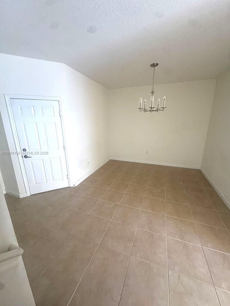 3767 Se 3rd Court Property Photo 10