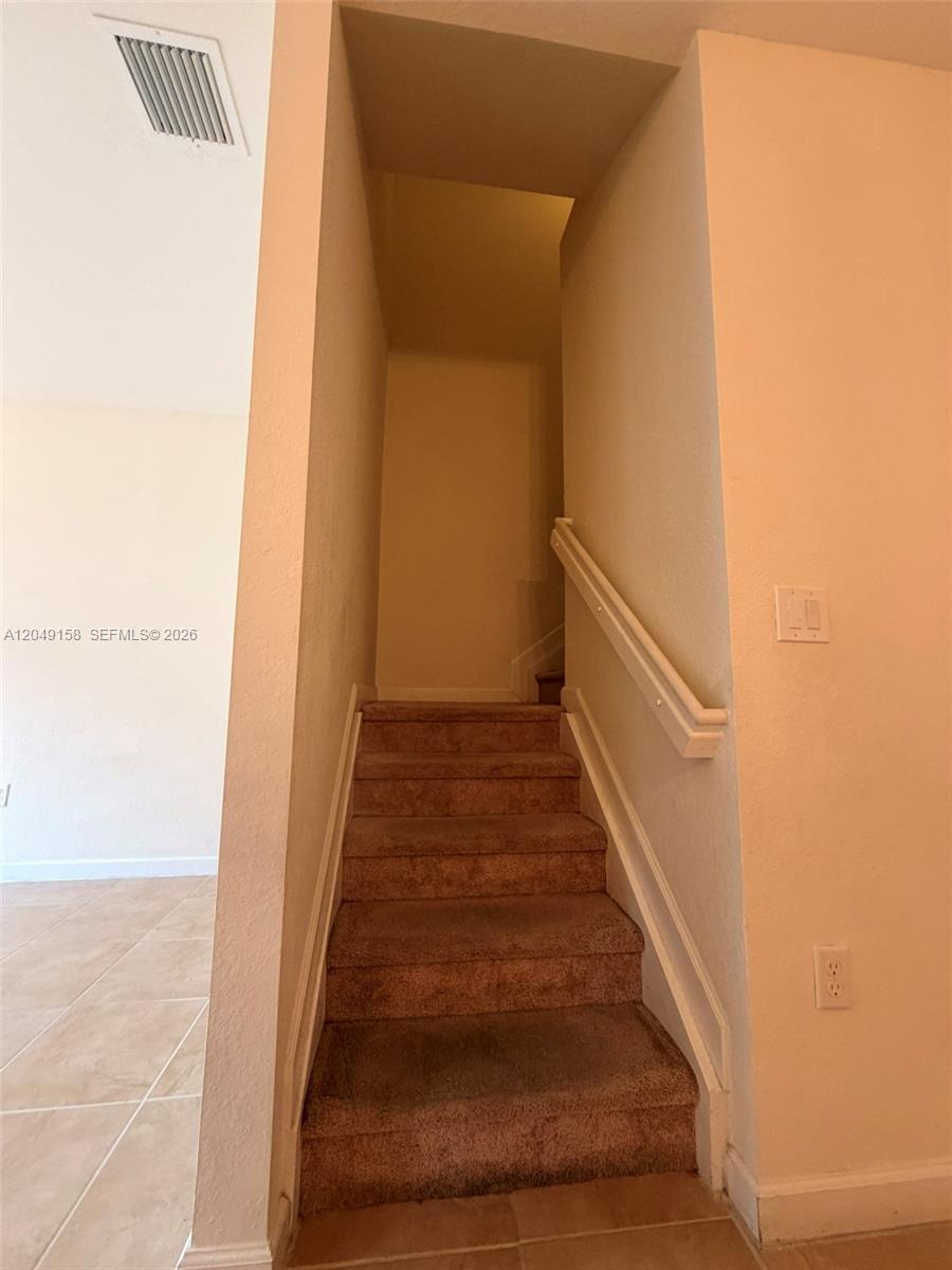 3767 Se 3rd Court Property Photo 25