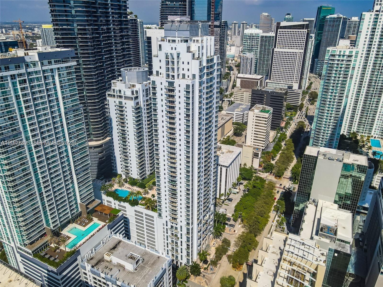 1060 Brickell Avenue 1505 Property Photo 9