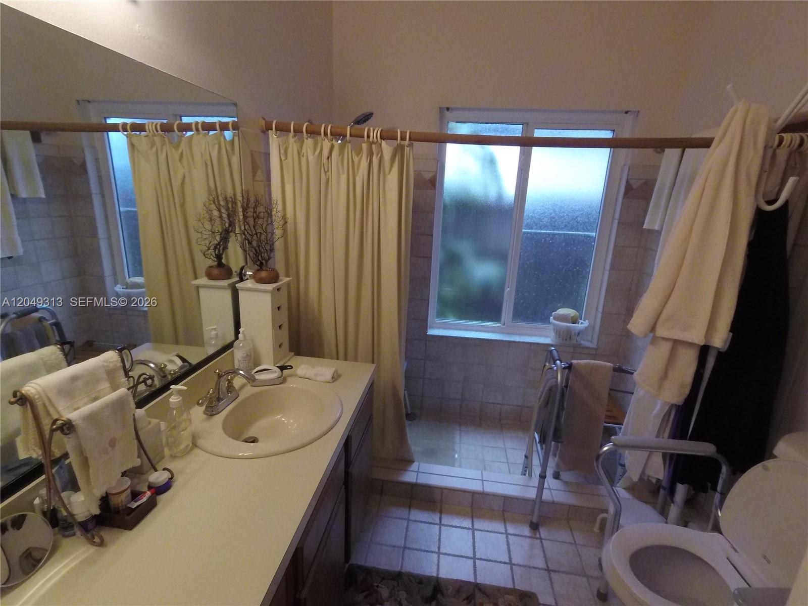 2811 Devonwood Avenue Property Photo 22