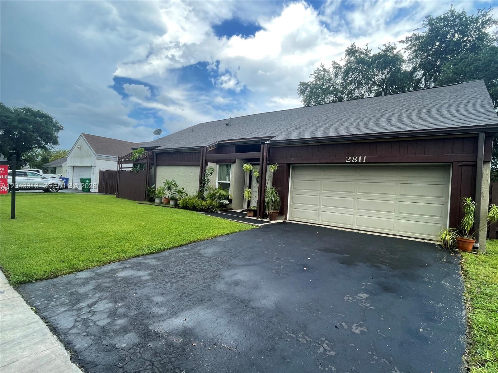 2811 Devonwood Avenue Property Photo 37