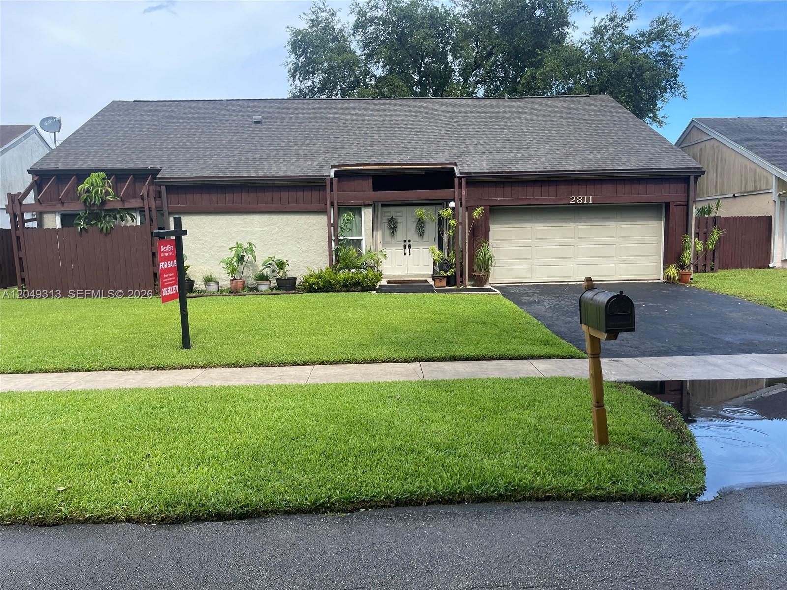 2811 Devonwood Avenue Property Photo 46