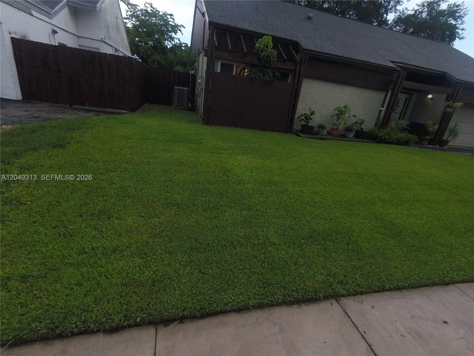 2811 Devonwood Avenue Property Photo 57