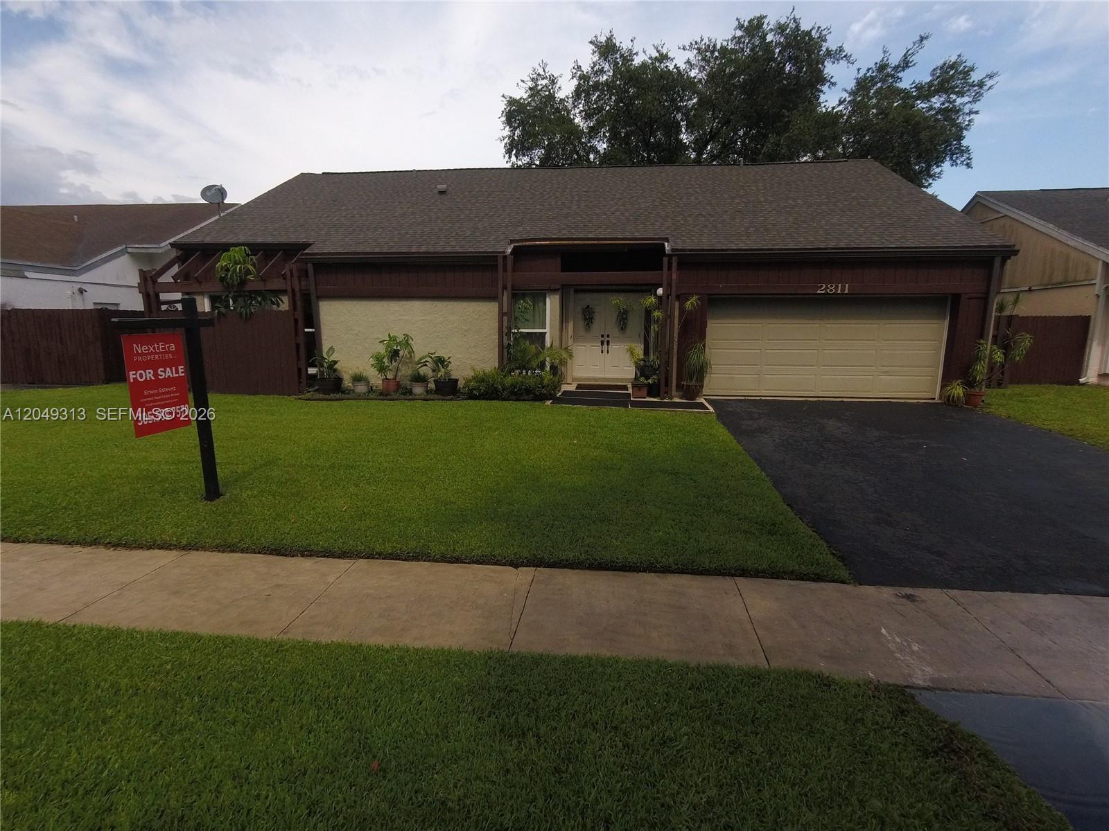 2811 Devonwood Avenue Property Photo 71