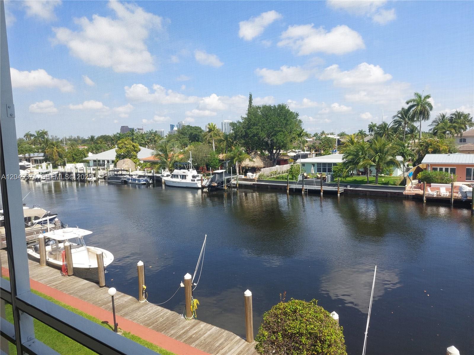 A12049371 Property Photo 12