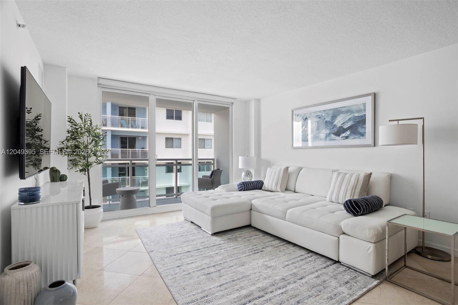 6917 Collins Avenue 1512 Property Photo 4