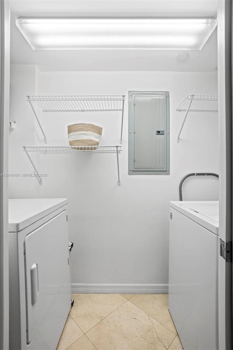 6917 Collins Avenue 1512 Property Photo 14