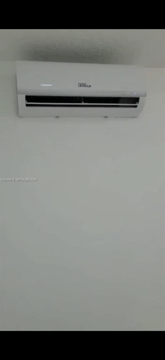 A12049419 Property Photo 5