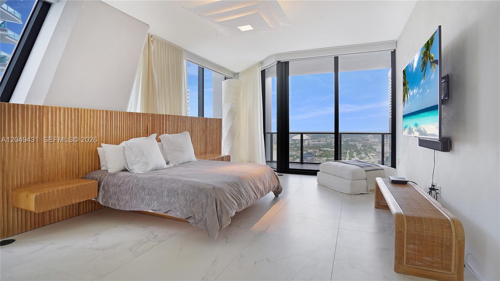 1000 Biscayne Boulevard 4401 Property Photo 16