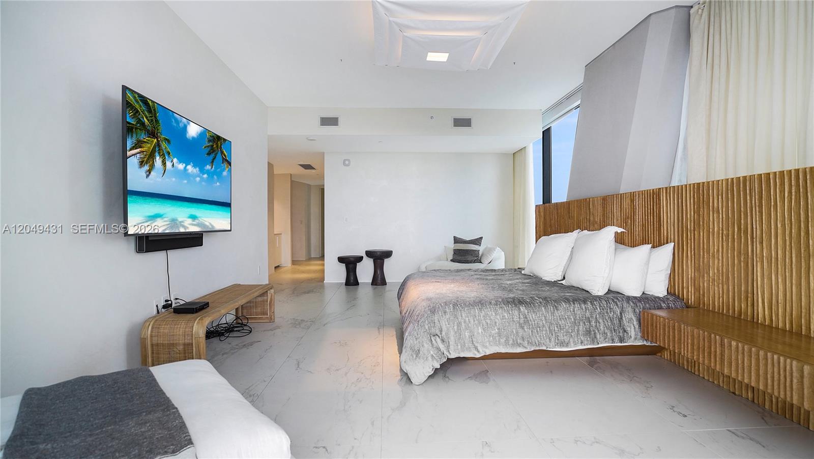 1000 Biscayne Boulevard 4401 Property Photo 17