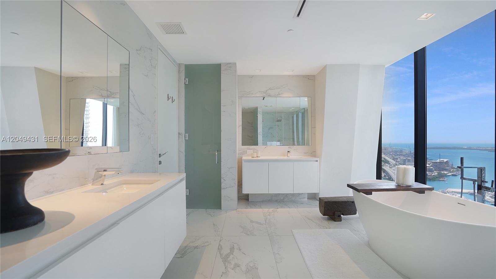 1000 Biscayne Boulevard 4401 Property Photo 18