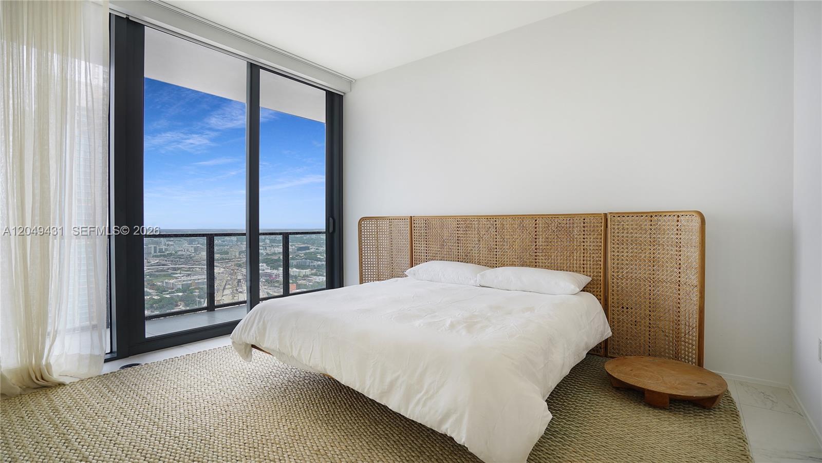 1000 Biscayne Boulevard 4401 Property Photo 23