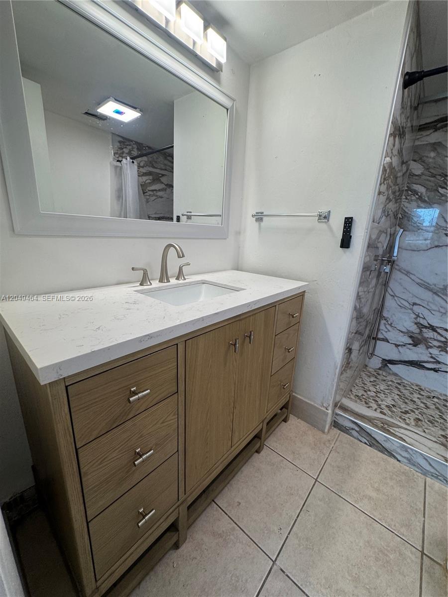 8500 Sunrise Lakes Boulevard 103