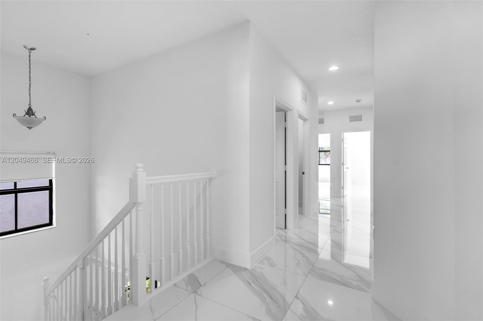 8850 Nw 99th Path Property Photo 12