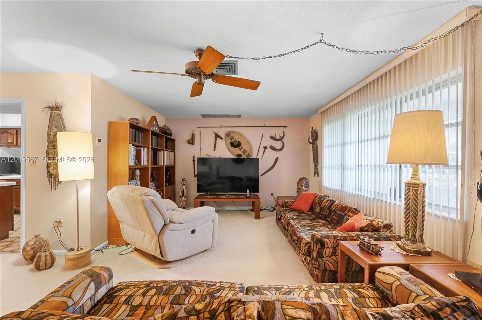 1915 Jacaranda Drive Property Photo 3