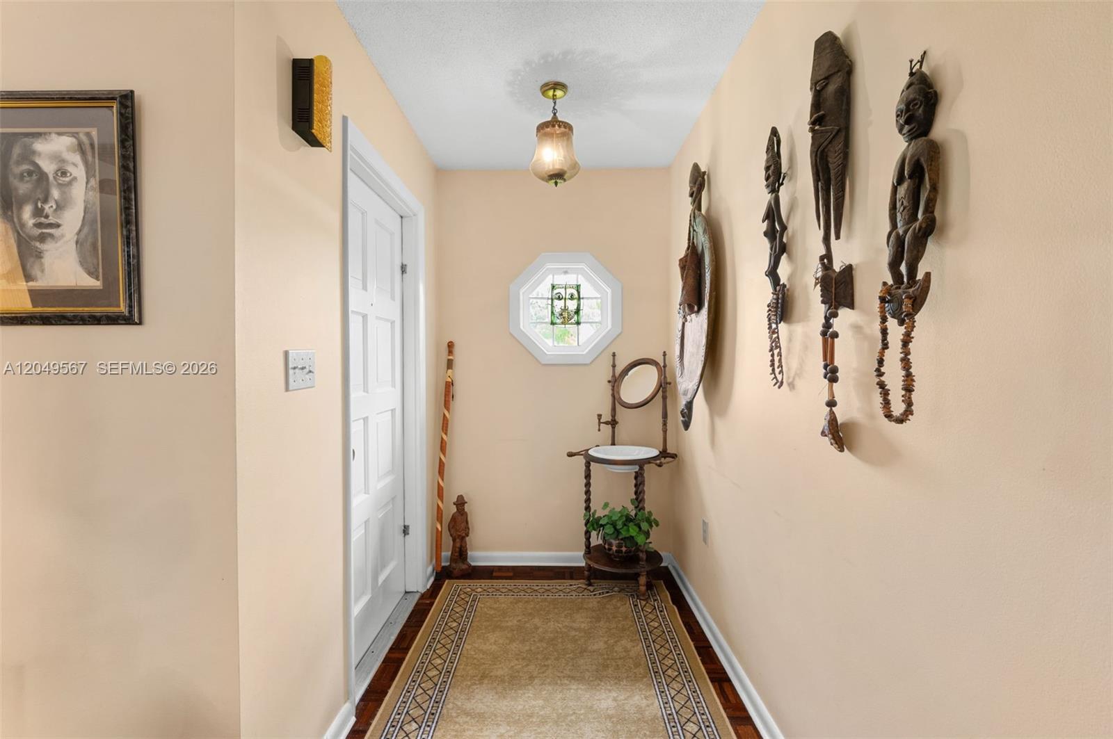 1915 Jacaranda Drive Property Photo 7