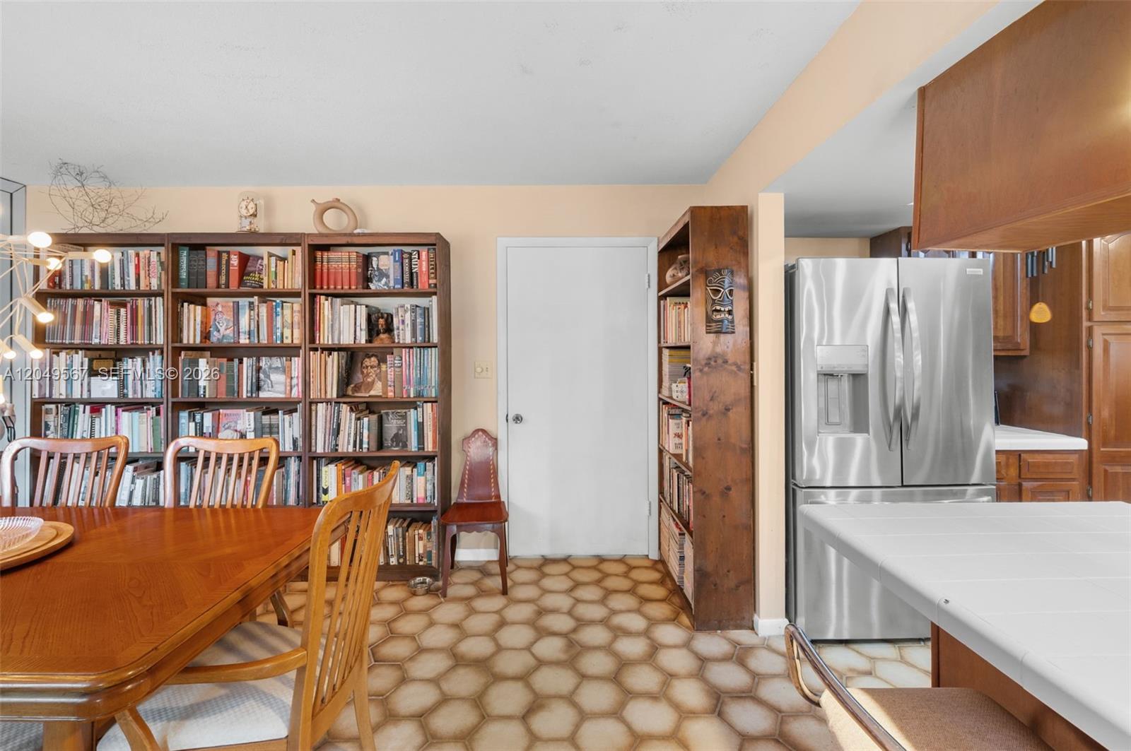 1915 Jacaranda Drive Property Photo 24
