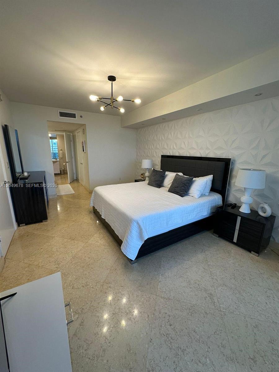 1800 S Ocean Drive 1606 Property Photo 20