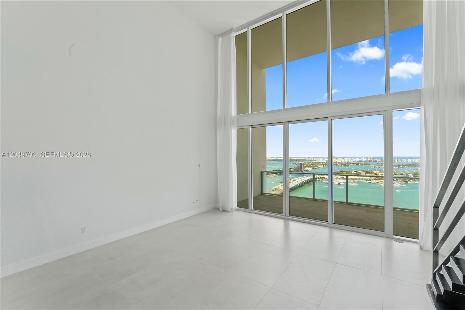 1040 Biscayne Boulevard 3802 Property Photo 7