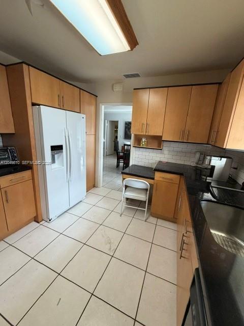 A12049810 Property Photo 6