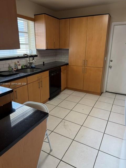 A12049810 Property Photo 11
