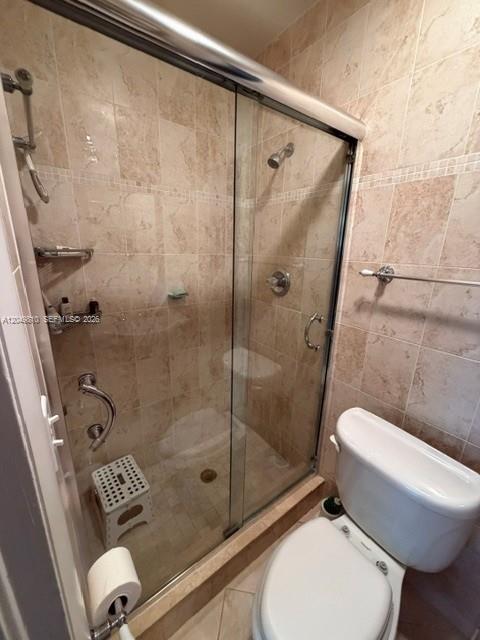 A12049810 Property Photo 16