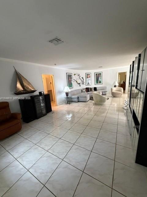 A12049810 Property Photo 44