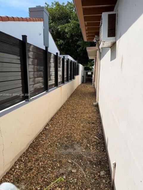 A12049810 Property Photo 53
