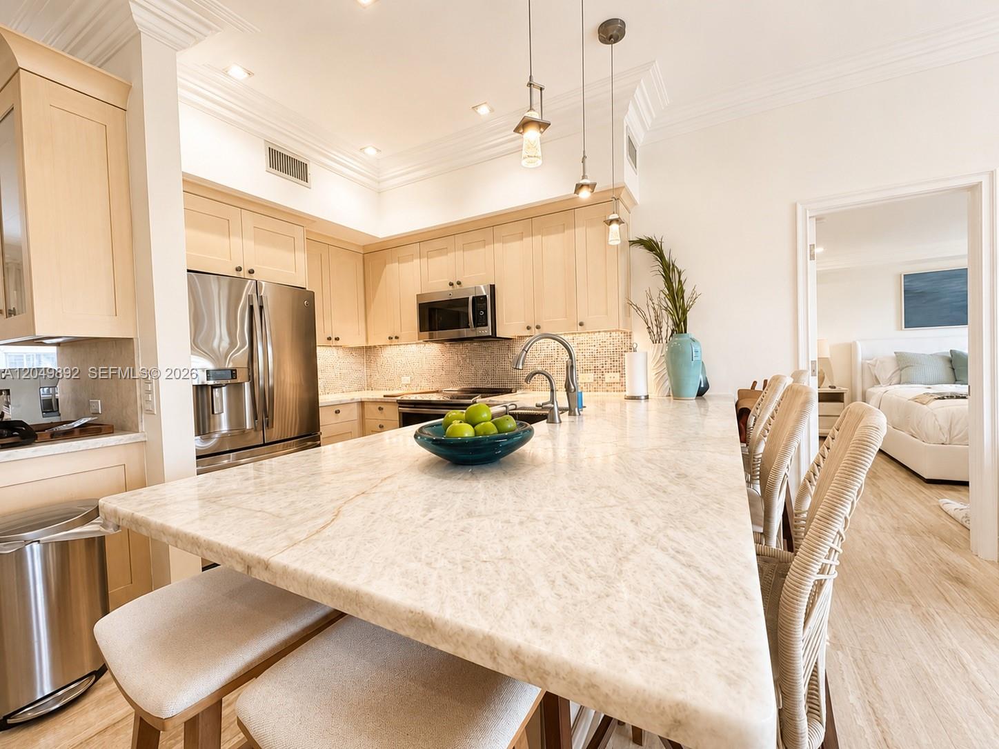 1680 S Ocean Lane 251 Property Photo 12