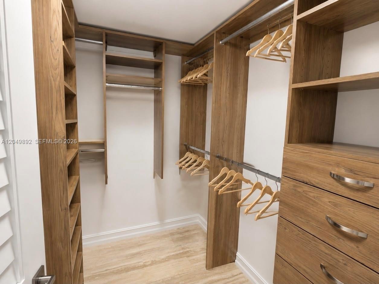 1680 S Ocean Lane 251 Property Photo 17