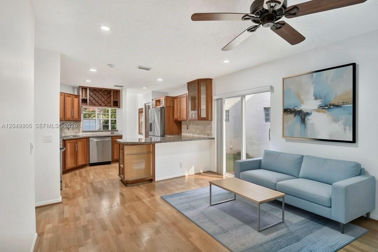 1485 Seabay Road Property Photo 1