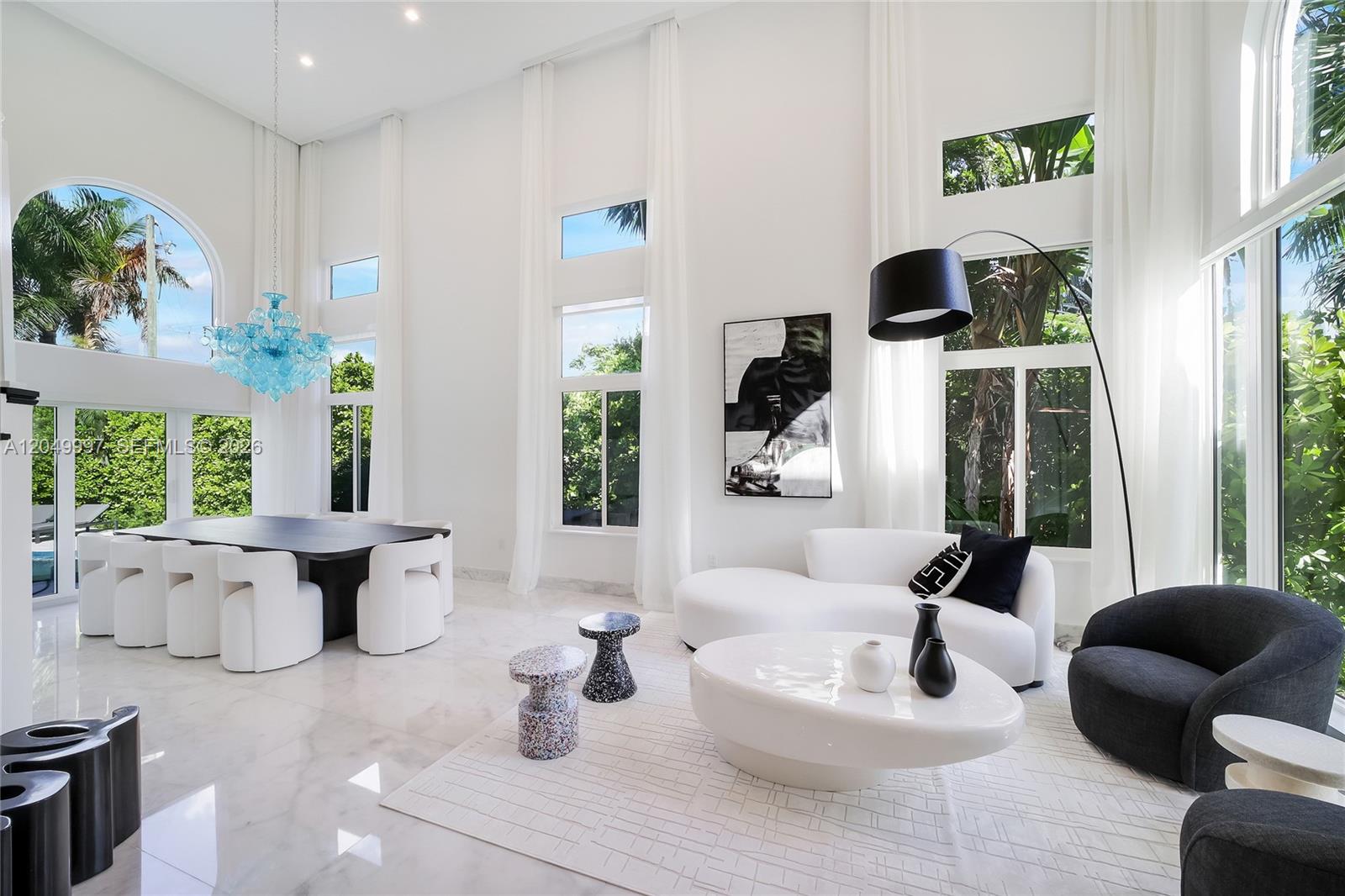 A12049997 Property Photo 1