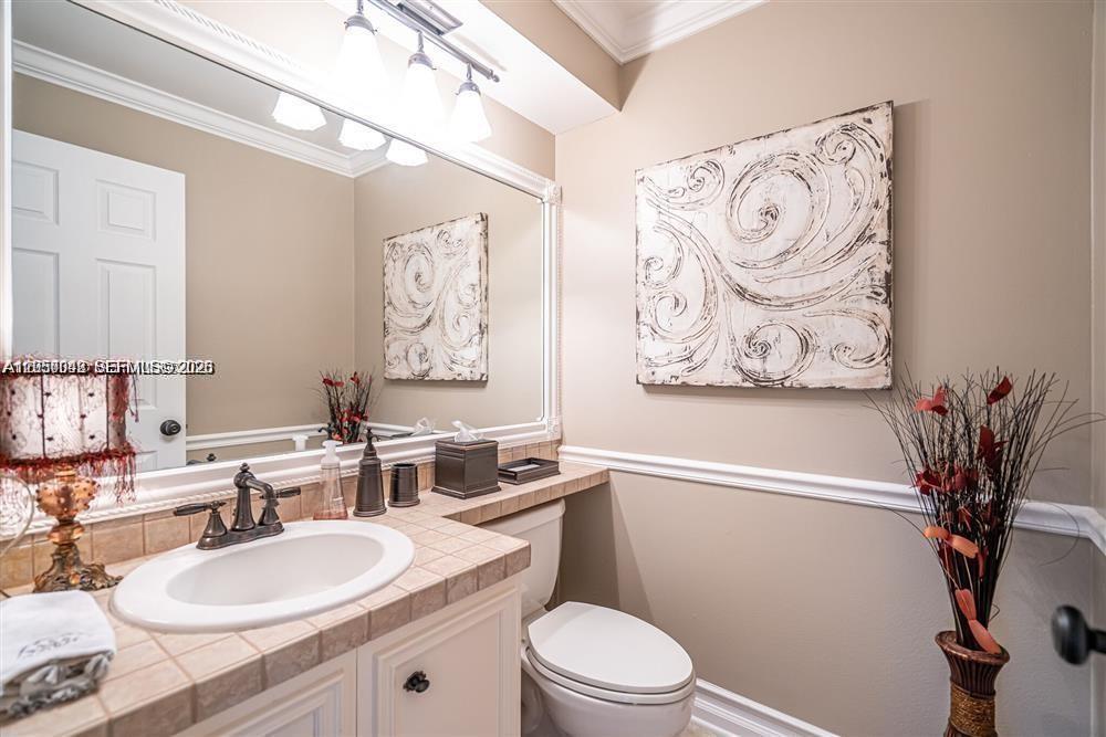 221 Waterside Drive 221 Property Photo 8