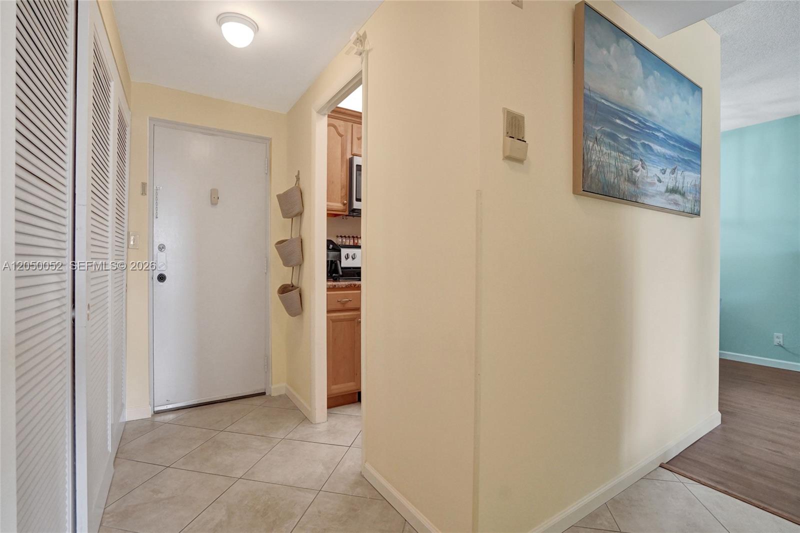400 N Riverside Drive 514 Property Photo 19