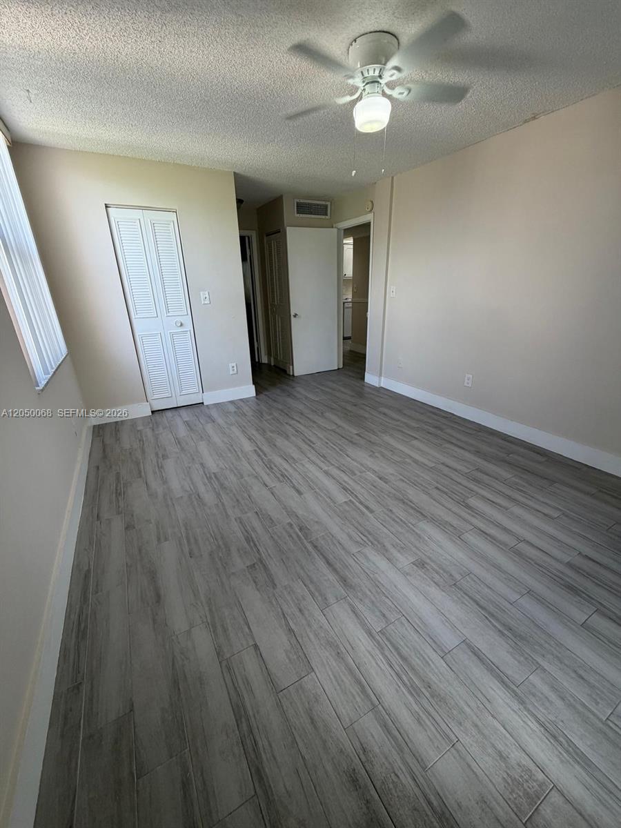 14421 N Kendall Drive 412m Property Photo 8