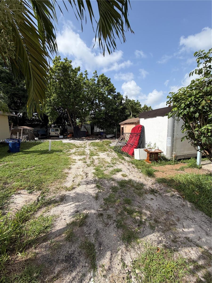 2954 Nw 91st Street Property Photo 8