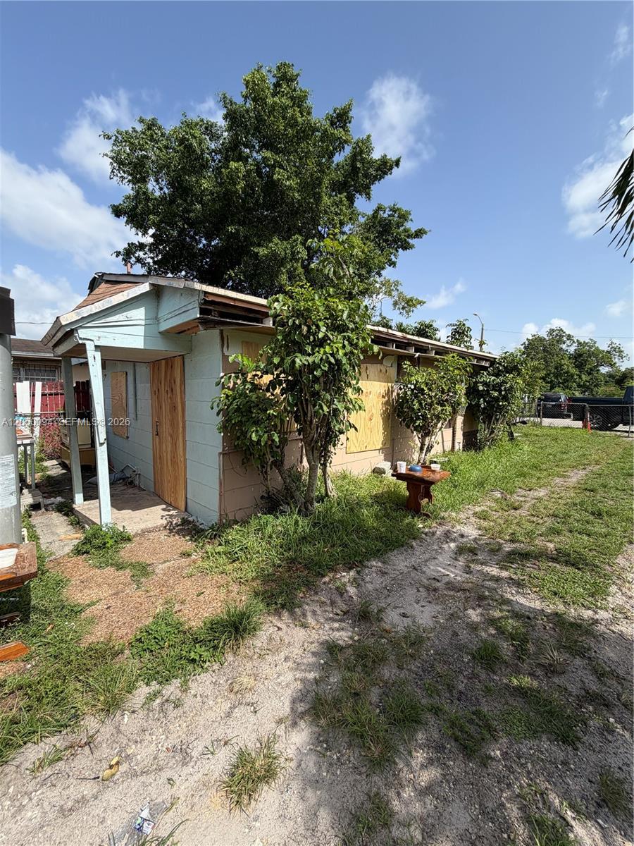 2954 Nw 91st Street Property Photo 9