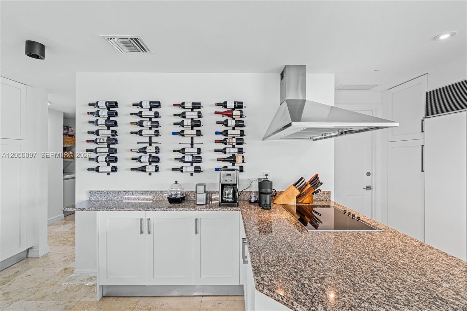 1643 Brickell Avenue 2805 Property Photo 14