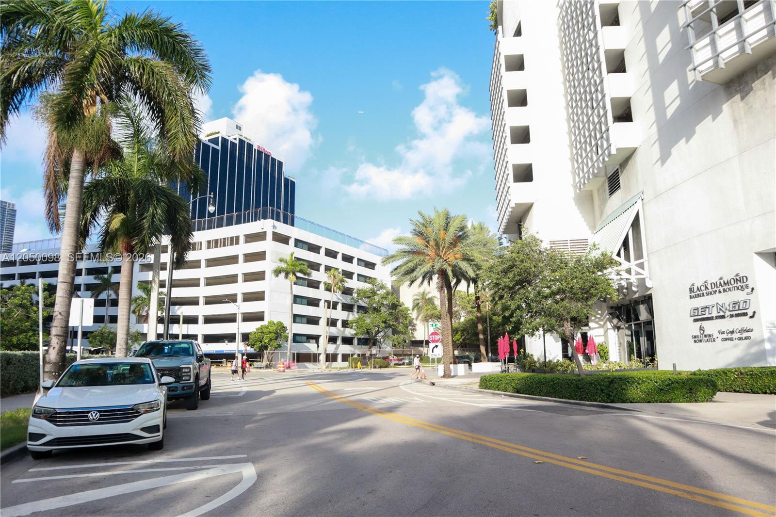 1750 N Bayshore Drive 3411 Property Photo 4