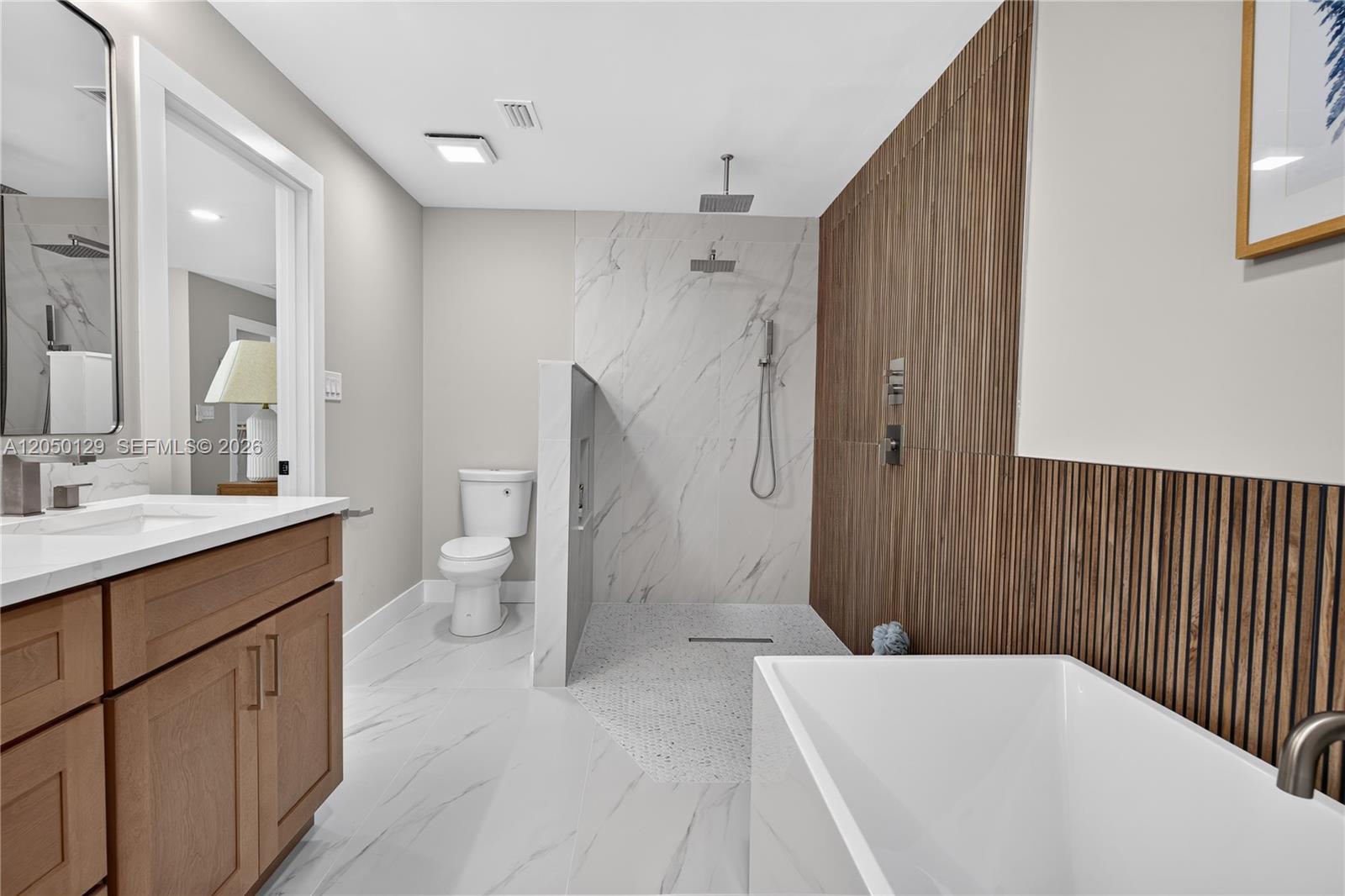 4101 Sw Bimini Circle N Property Photo 18