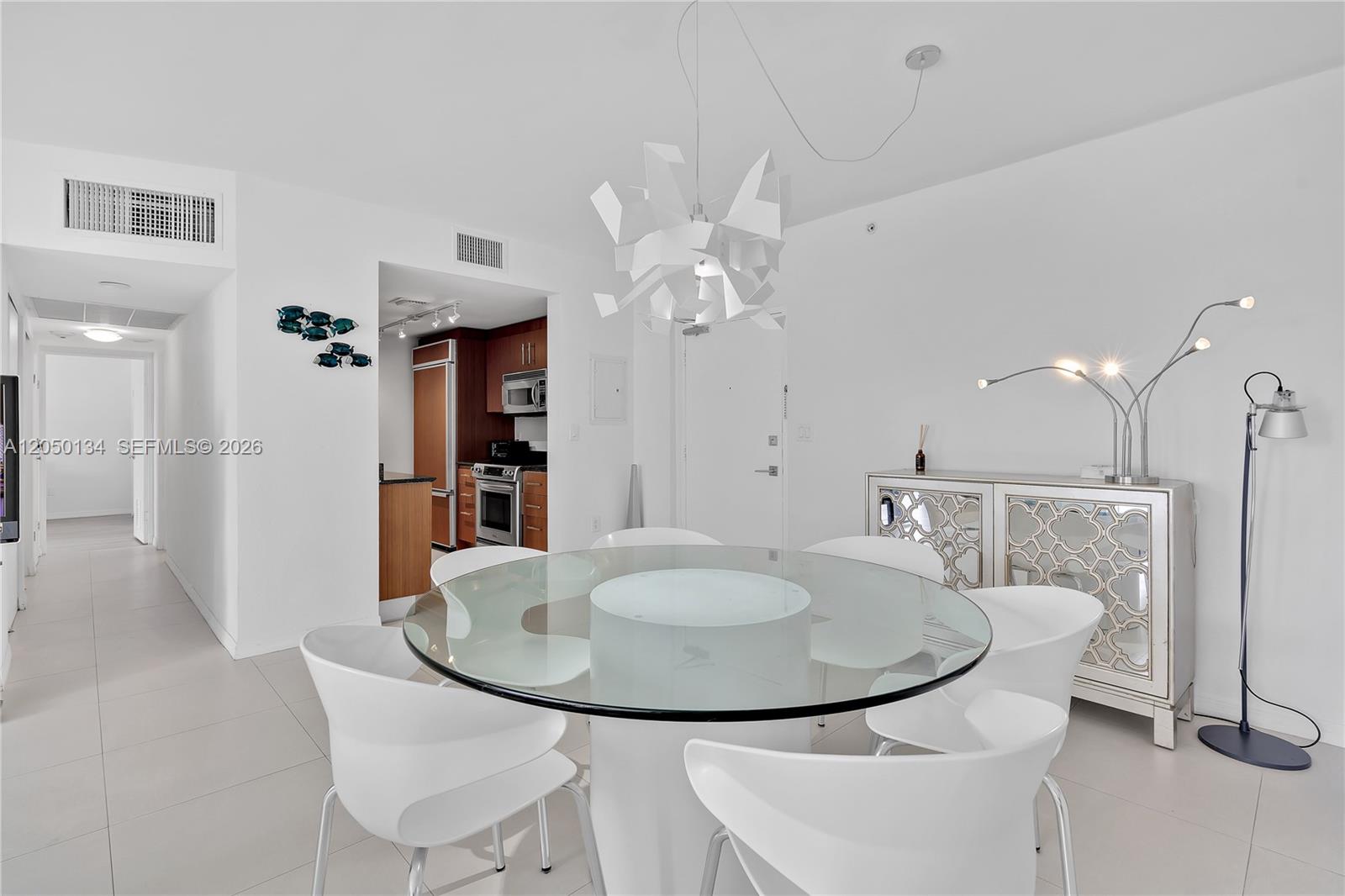 10275 Collins Avenue 417 Property Photo 11