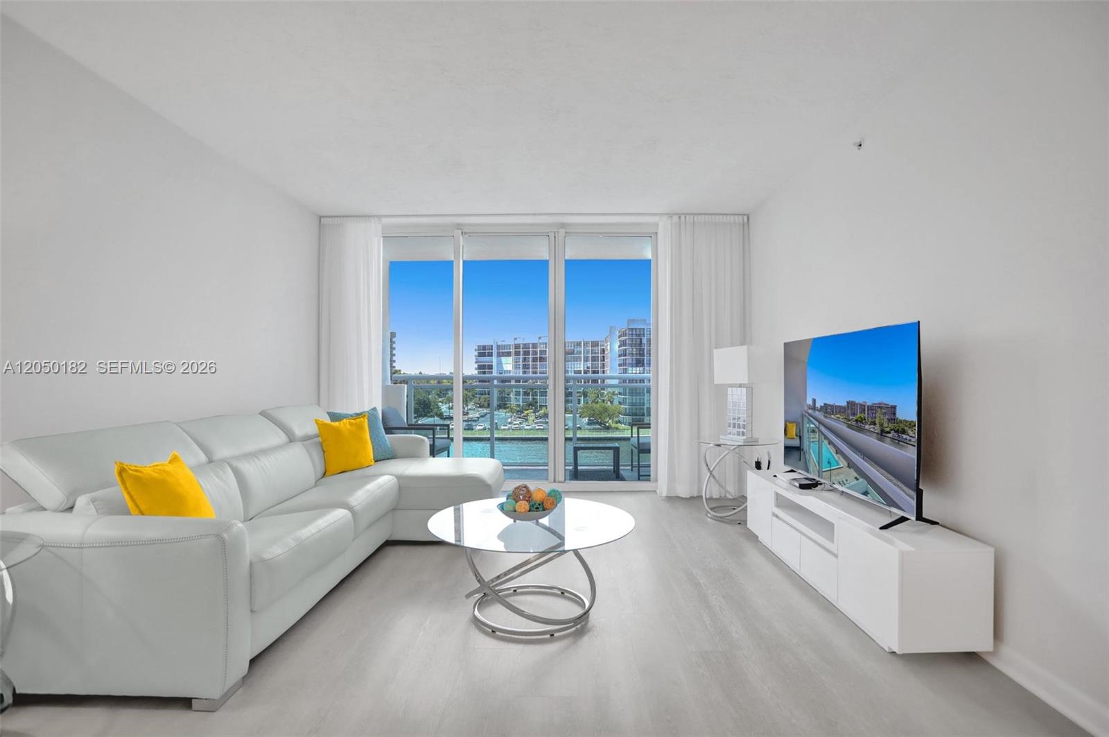 3000 S Ocean Drive 412 (available Now) Property Photo 3