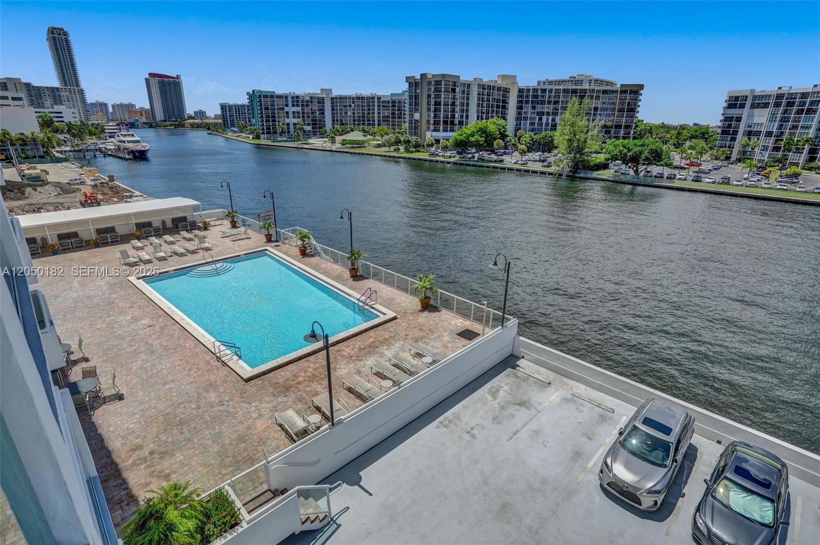 3000 S Ocean Drive 412 (available Now) Property Photo 26