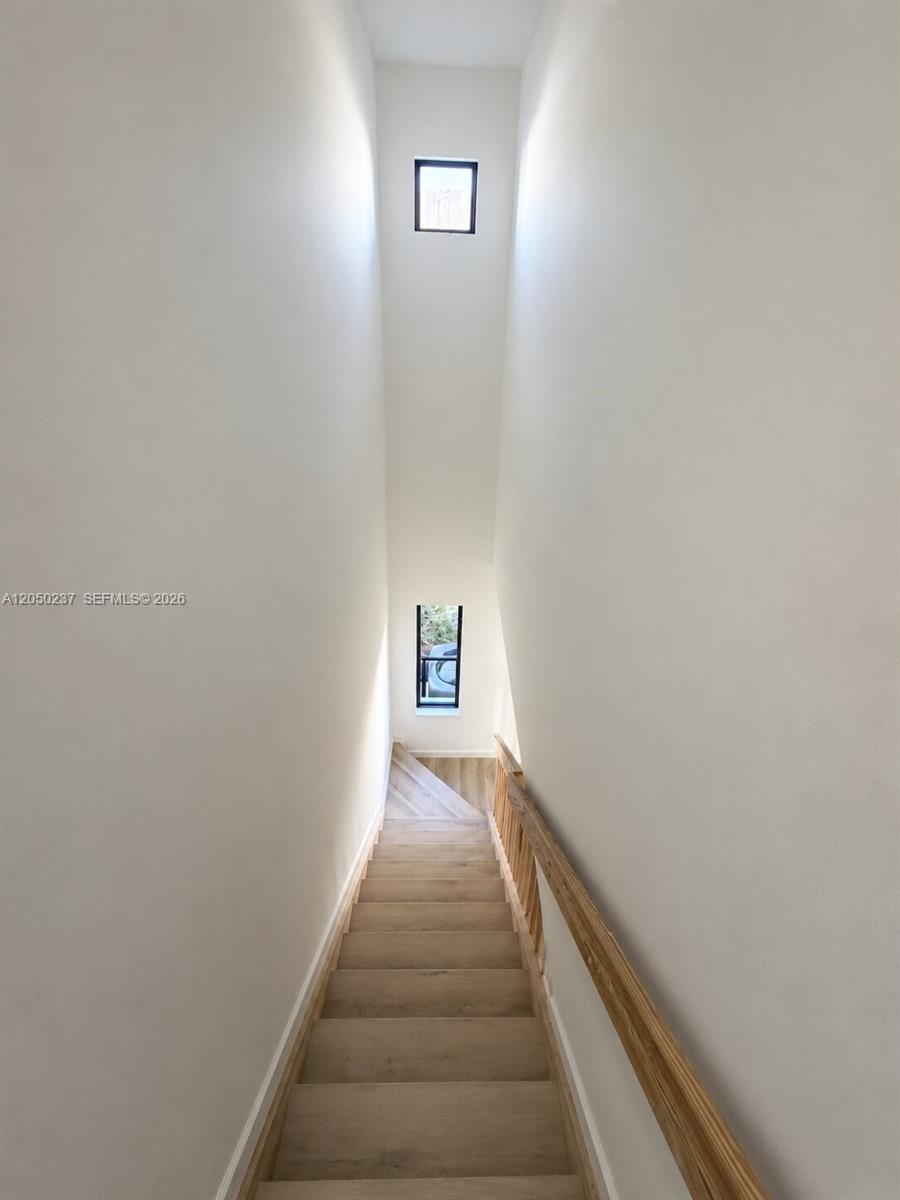552 Nw 7th Street 6 Property Photo 13