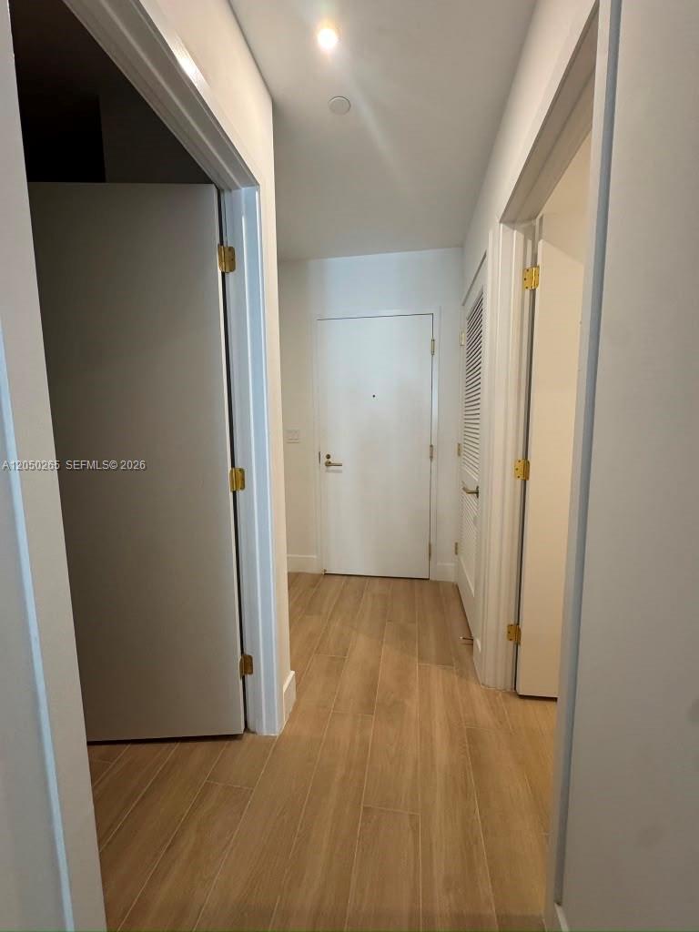 90 Ne 32 Street 210 Property Photo 8