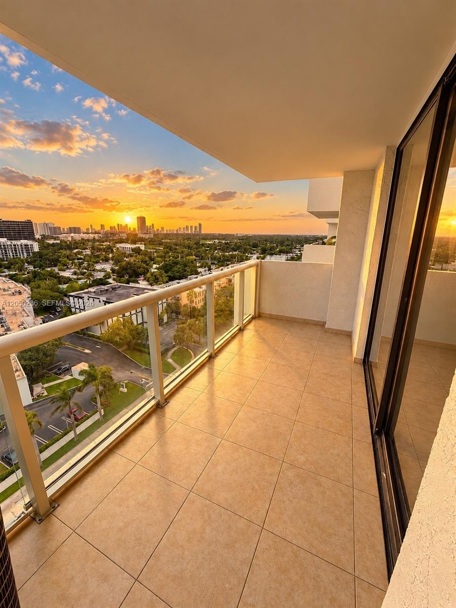 13499 Biscayne Boulevard 1407 Property Photo 1